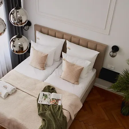 Old Town Charm & Chic By Downtown Apartments Krakow Exterior photo