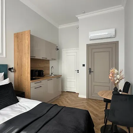 Old Town Charm & Chic By Downtown Apartments Krakow Exterior photo