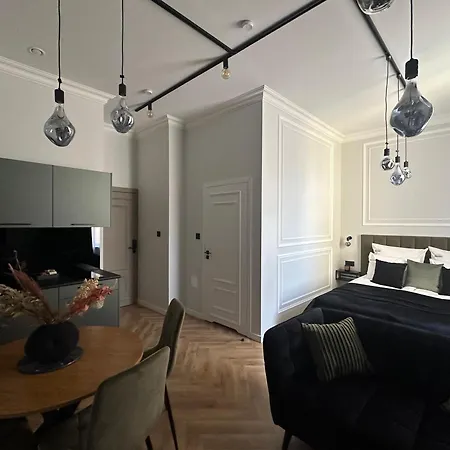 Old Town Charm & Chic By Downtown Apartments Krakow Exterior photo