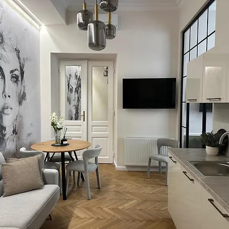 Old Town Charm & Chic By Downtown Apartments Krakow Exterior photo