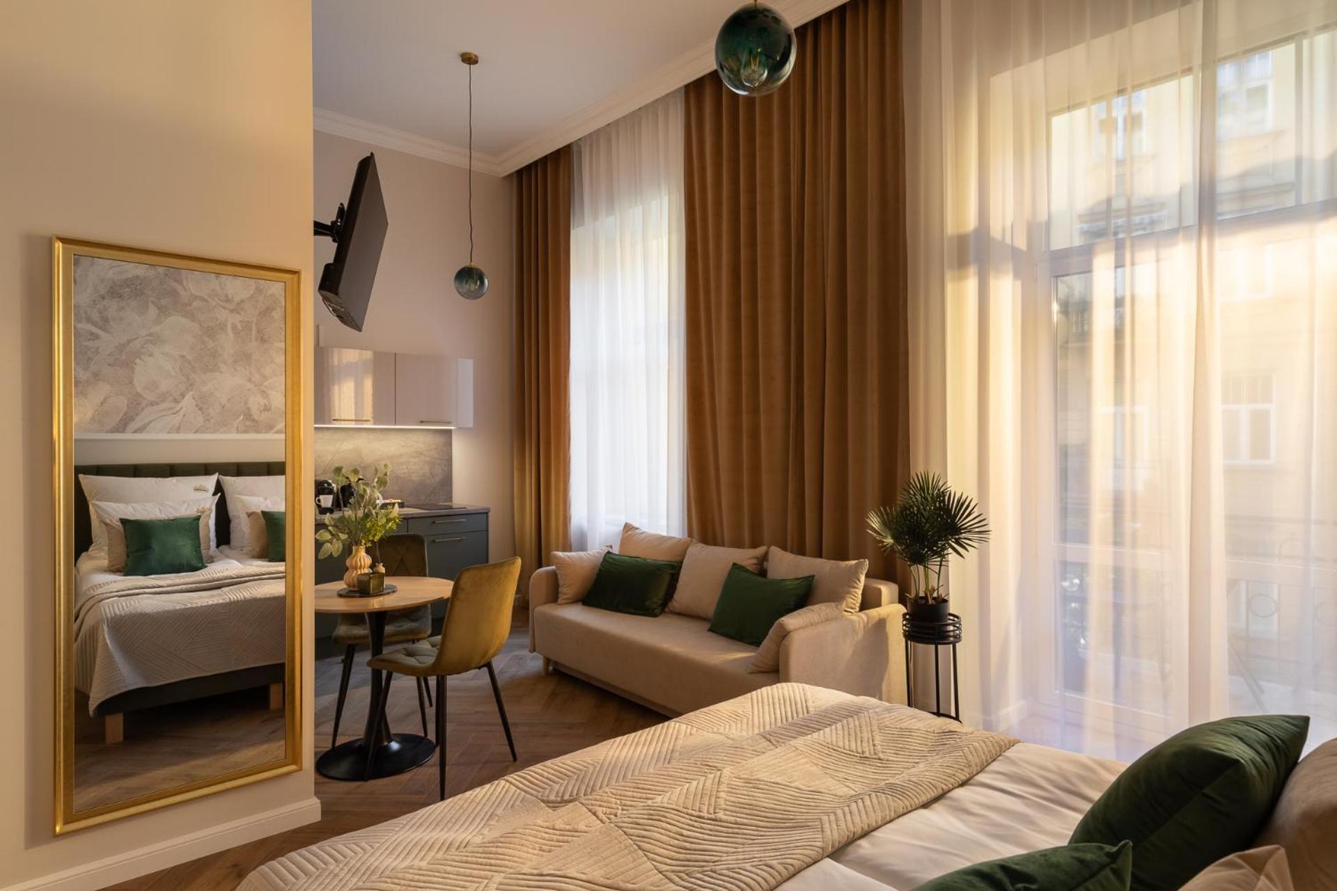 Old Town Charm & Chic By Downtown Krakow